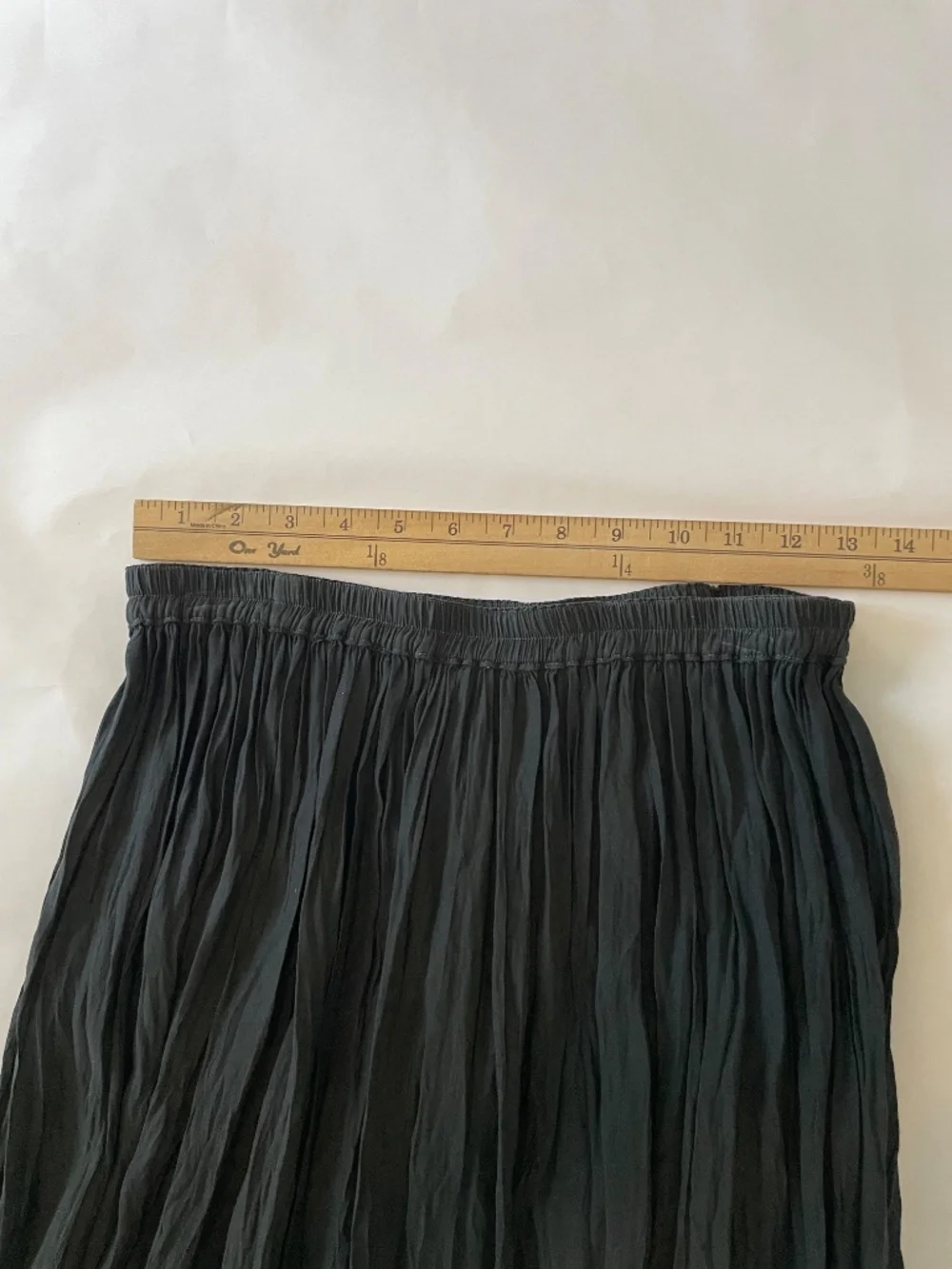 Vintage 100% Silk Black Crinkle Pleated Midi Skirt, Boho Fairy Goth, Size Small